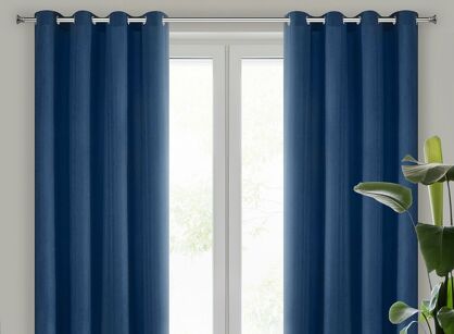 Zasłona na przelotkach 140x250 RITA jednokolorowa ciemny niebieski z miękkiej tkaniny