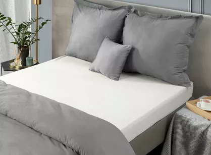 Prześcieradło z bawełny frotte z gumką kremowe 140x200 Design 91