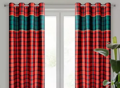 Zasłona świąteczna 140x250 CHERRY welwetowa czerwona z zieloną kratką na przelotkach
