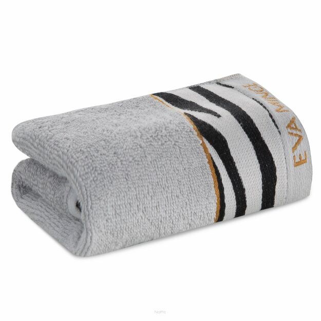 Ręcznik 30x50 EVA 22 Eva Minge srebrny z drukowaną bordiurą z wzorem zwierzęcym panterki 500 g/m2