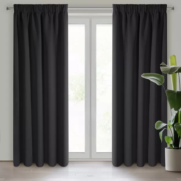 Zasłona na taśmie 135x270 PARISA zaciemniająca czarna jednokolorowa Design 91