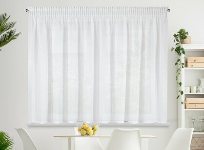 Firana na taśmie 400x145 VIOLA biała z etaminy z delikatnym połyskiem