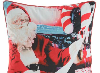 Poszewka świąteczna 45x45 132 welwetowa czerwona z Mikołajem i obszyta lamówką