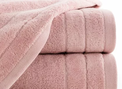 Ręcznik bawełniany 50x90 DAMLA pudrowy gładki z subtelną bordiurą