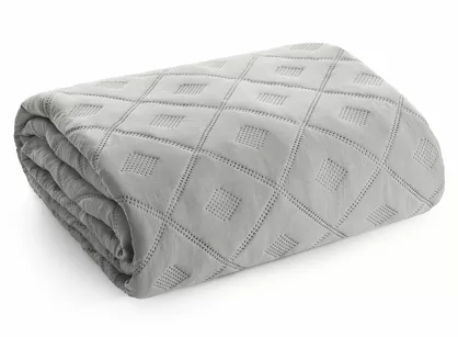 Narzuta 200x220 ALARA 6 srebrna pikowana z mikrofibry wzór wyrazistych rombów