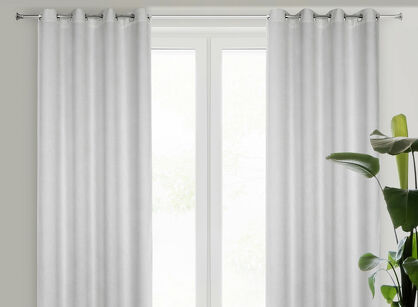 Zasłona na przelotkach 135x250 ALETA srebrna jednokolorowa z szenilu