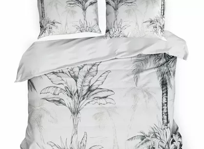 Pościel satynowa 160x200 SPRING 104 biała stalowa z wzorem bananowców z kolekcji Classic