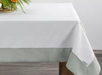 Obrus elegancki 140x180 SYLVIA naturalny oliwkowy zdobiony beżową lamówką