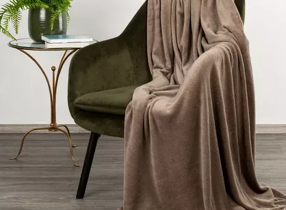 Koc jednokolorowy 150x200 SIMPLE 1 beżowy wyjątkowo miękki