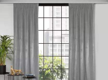 Zasłona na taśmie 135x300 ROSA welwetowa srebrna Design 91