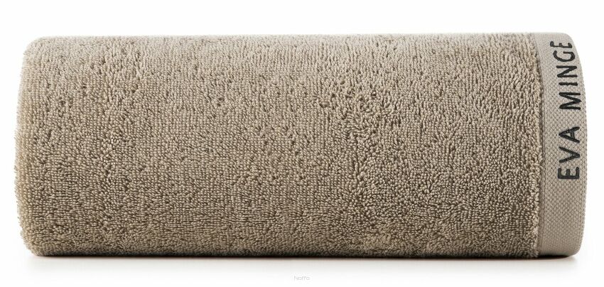 Ręcznik 70x140 VENUS Eva Minge beżowy zdobiony bordiurą w kolorze ręcznika z napisami projektantki