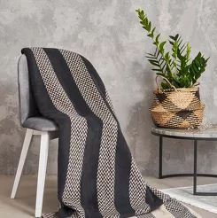 Koc bawełniany 150x200 2143-3 brązowy pasy w zygzaki wykończony szydełkiem