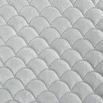 Narzuta welwetowa 220x240 ARIEL srebrna pikowana w motyw łuski - 4