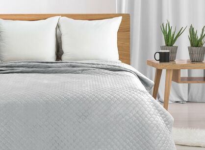 Narzuta welwetowa 220x240 ARIEL srebrna pikowana w motyw łuski