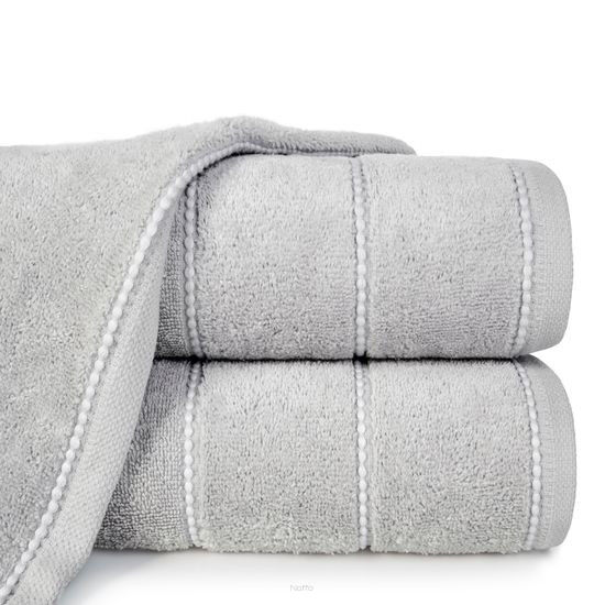 Ręcznik bawełniany 50x90 MARI stalowy z welurową bordiurą w pasy