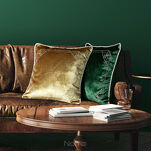 Poszewka welwetowa 45x45 ROYAL 9 ciemna zieleń zdobiona wzorem w kryształki i obszyta srebrnym sznurkiem - 3