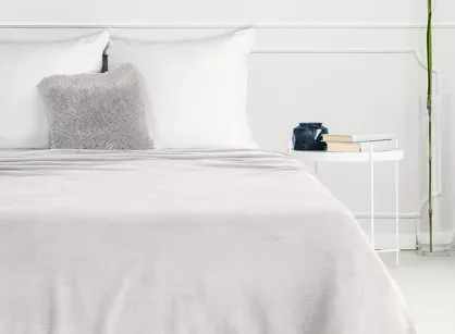 Koc jednokolorowy 150x200 SIMPLE 1 kremowy wyjątkowo miękki