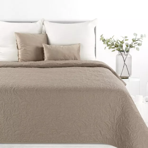 Narzuta jednokolorowa 220x240 LEN 4 beżowa pikowana w ornamentowy wzór imitująca len