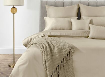 Pościel z makosatyny 140x200 ELEGANT 1D Eva Minge beżowy z ozdobną kantą i haftem