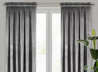 Zasłona na taśmie 140x270 MELANIE welwetowa stalowa o aksamitnej strukturze