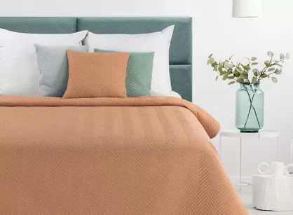 Narzuta jednokolorowa 220x240 LEN 3 ceglana pikowana w gęstą jodełkę imitująca len