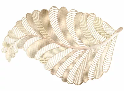 Podkładka dekoracyjna 30x45 PETAL złota z wycinanym złotym wzorem w kształcie liścia