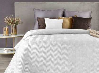 Narzuta welwetowa 170x210 SOFIA biała pikowana w gęstą jodełkę