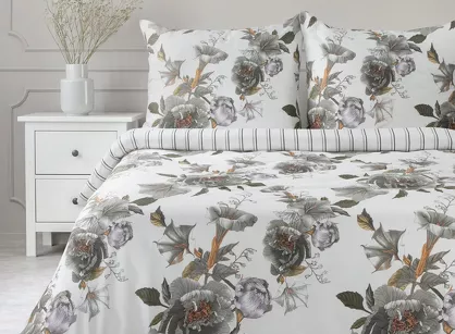Pościel satynowa 220x200 SPRING 39 biała z stalowym wzorem kwiatowym z kolekcji Classic