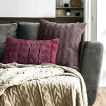 Poszewka futrzana 45x45 RABID bordowa jednokolorowa w drobne prostokąty - 3