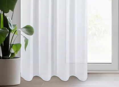 Firana na przelotkach 135x270 ARLETA biała z szyfonu z delikatnym połyskiem