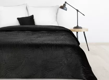 Narzuta welwetowa 170x210 LUIZ 4 czarna pikowana we wzór liści palmy Design 91