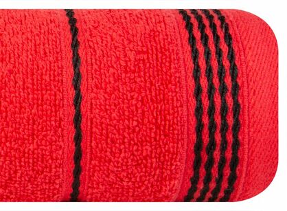 Ręcznik 50x90 MIRA czerwony zdobiony bordiurą w pasy 500g/m2