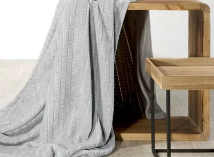 Koc 170x210 CINDY 2 srebrny puszysty w kratkę Design 91