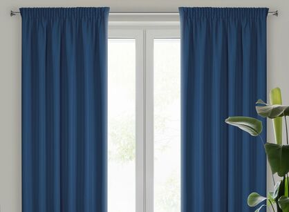 Zasłona na taśmie 140x270 RITA jednokolorowa ciemny niebieski z miękkiej tkaniny