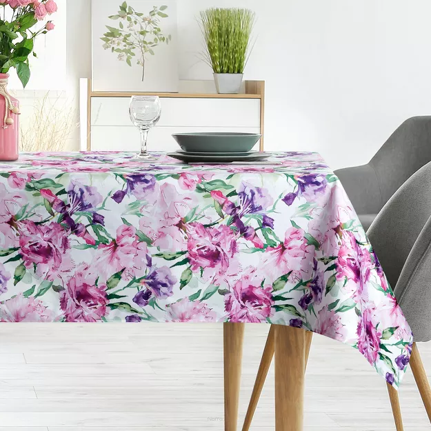 Obrus na taras 140x220 GARDEN 34 różowy wodoodporny fioletowy styl kwiatowy
