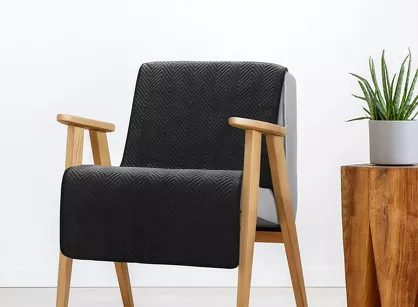 Narzuta na fotel welwetowa 70x160 SOFIA czarna pikowana w gęstą jodełkę