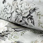 Pościel satynowa 160x200 SPRING 62 srebrna z wzorem kwiatowym z kolekcji Classic - 3