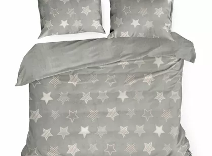 Pościel polarowa 220x200 FLANO 4 srebrna z wytłaczanym białym wzorem gwiazdek z kolekcji NOVA Flano