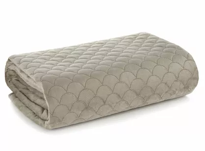 Narzuta welwetowa 220x240 ARIEL beżowa pikowana w motyw łuski