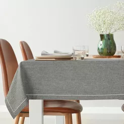 Obrus 140x220 MEGI popielaty zdobiony białą lamówką