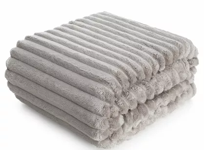 Koc 200x220 SOFT beżowy puszysty typu flano z wytłaczanym wzorem Design 91