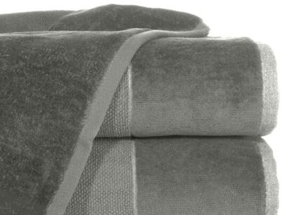 Ręcznik bawełniany 70x140 LUCY stalowy gładki z welurową szeroką bordiurą