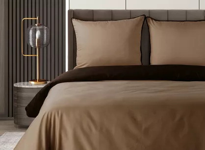 Pościel z makosatyny 160x200 LUNARA ciemny brąz jasny brąz z ozdobnym sznurem pasmanteryjnym