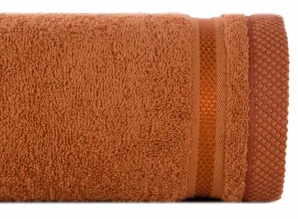 Ręcznik 50x90 ABBIE pomarańczowy z żakardową błyszczącą bordiurą w pasy z delikatną krateczką 500 g/m2