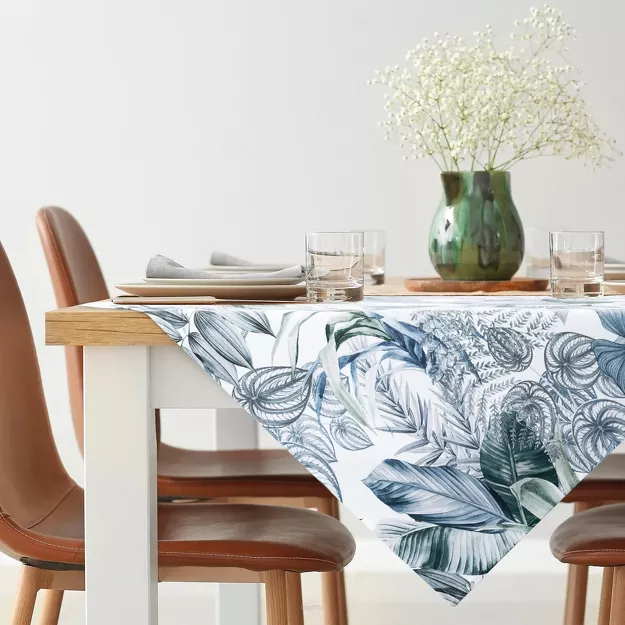 Nakładka welwetowa 85x85 DAVOS 2 biała pikowana z wzorem egzotycznych zielonych i srebrnych liści