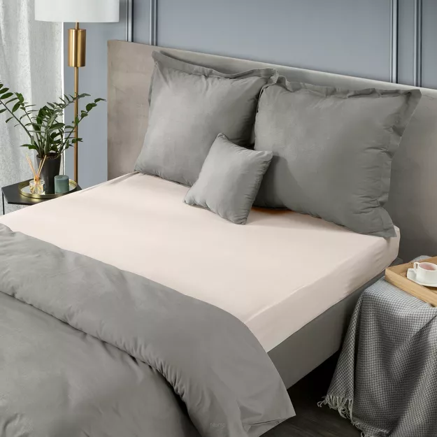 Prześcieradło z satyny bawełnianej z gumką NOVA 3 beżowe 140x200