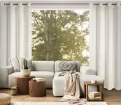 Zasłona na przelotkach ESSI kremowa w stylu eko o strukturze siatki z błyszczącą złotą nicią - 8