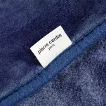 Koc akrylowy 220x240 CLARA 1 Pierre Cardin granatowy jednokolorowy z wyhaftowanym logo - 2