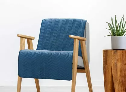 Narzuta na fotel welwetowa 70x160 SOFIA granatowa pikowana w gęstą jodełkę