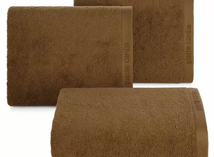 Ręcznik 70x140 EVI Pierre Cardin miodowy zdobiony bordiurą w kolorze ręcznika z logo marki